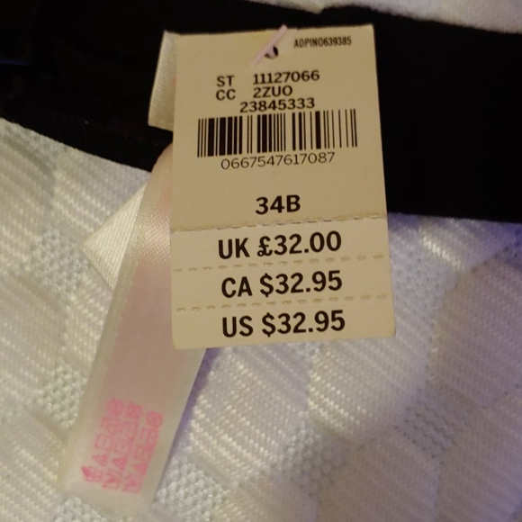 New VS PINK 34B bra - Picture 3 of 3